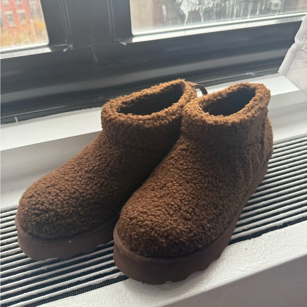 Bearpaw Snuggle Daphne Bootie size 7 - Picture 3 of 8